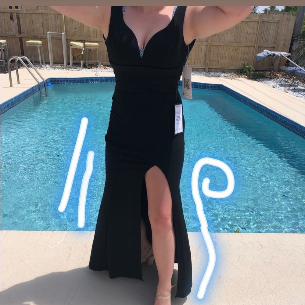 Black prom dress